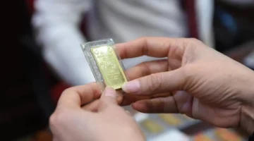 هبوط مفاجئ.. تراجع أسعار الذهب في فيتنام بمقدار مليوني دونغ خلال ليلة واحدة